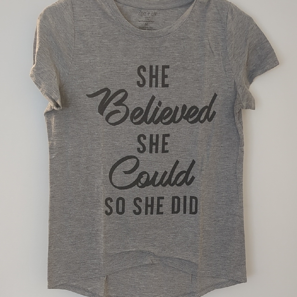 DONATING SOON MAKE AN OFFER Zoe + Liv Heather Gray Inspirational Tee